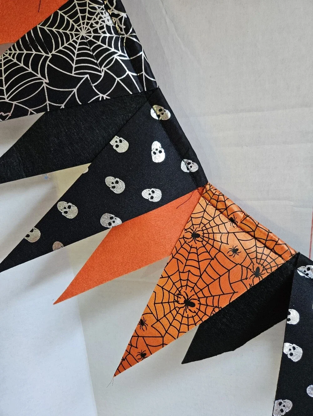 Halloween Decorations & Craft